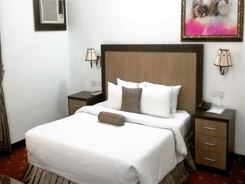 Immaculate Suites And Apartments Mobushipe Luaran gambar